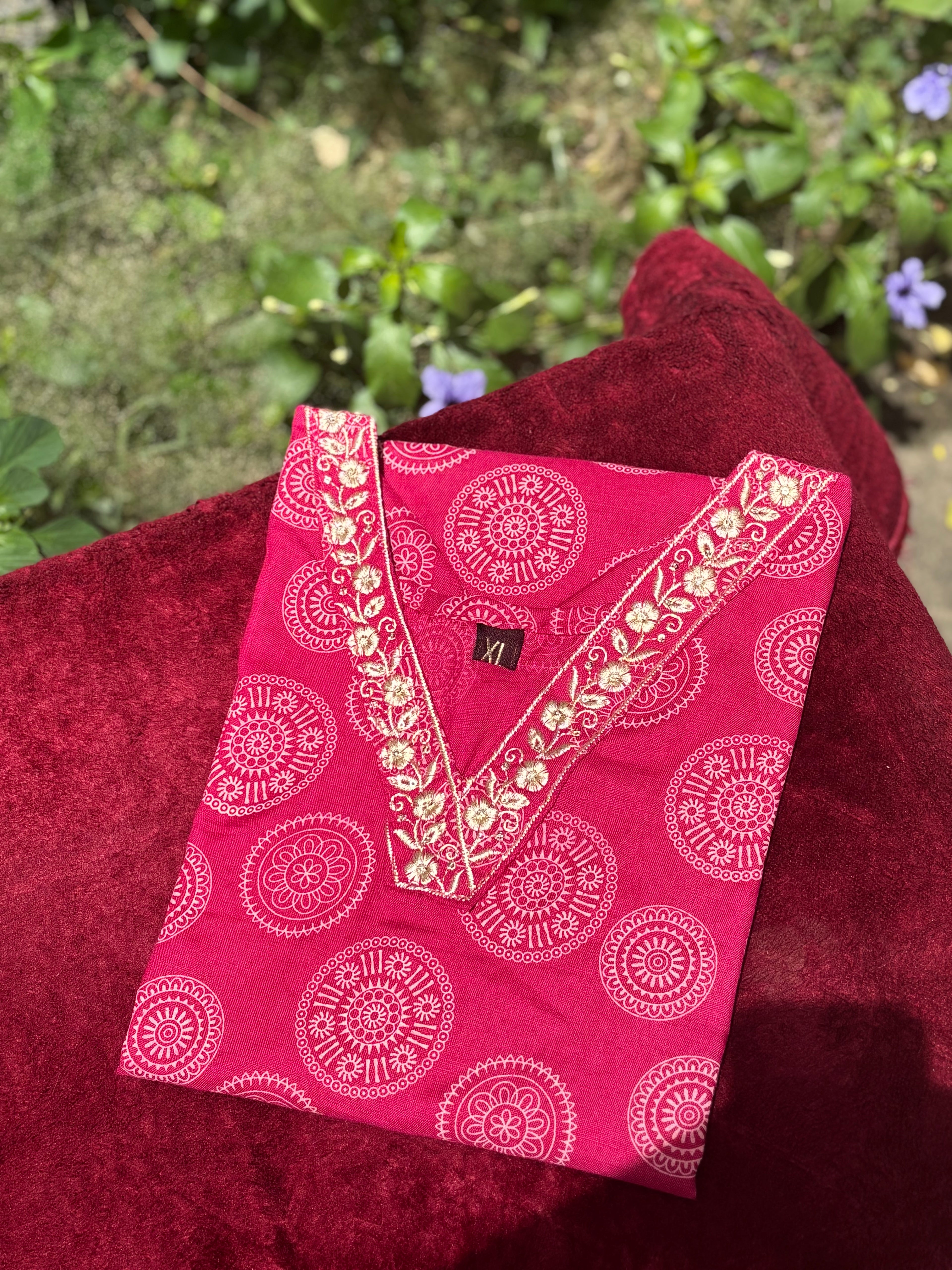 V neck embroidery top